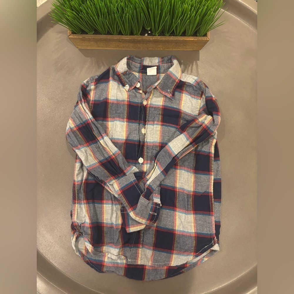 Gap Boys Size 5 Long Sleeve Blue/Red/White Plaid Button Down